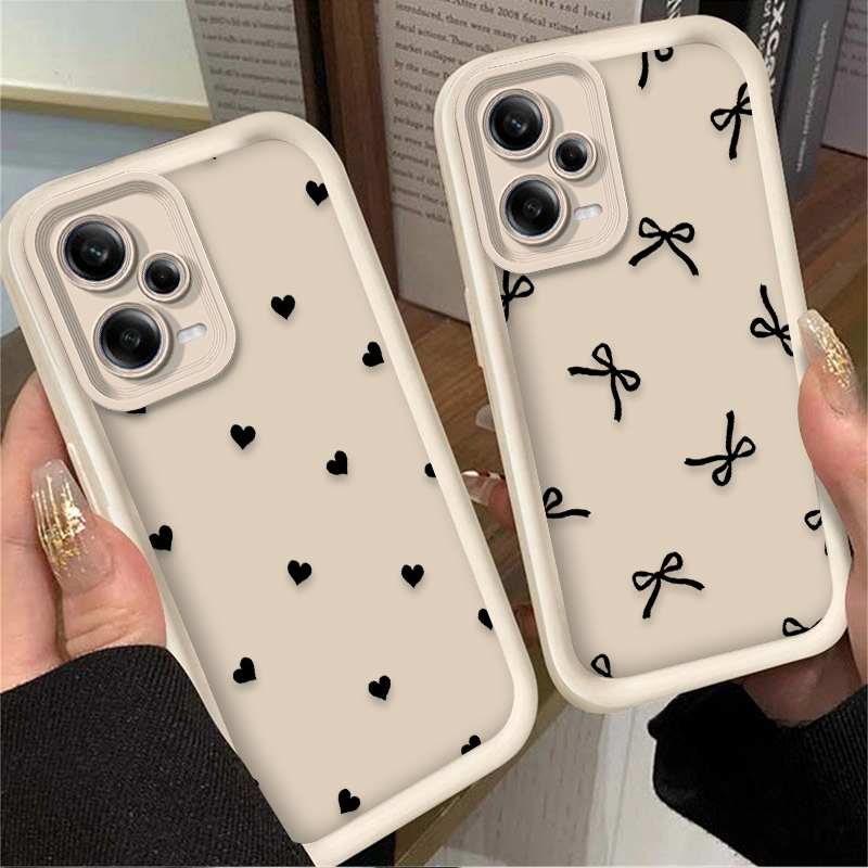 Coque de téléphone noire avec  - Xiaomi Redmi Note 14 avis et prix